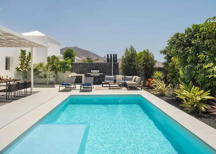 Sunrise By Buenavilla 别墅 *