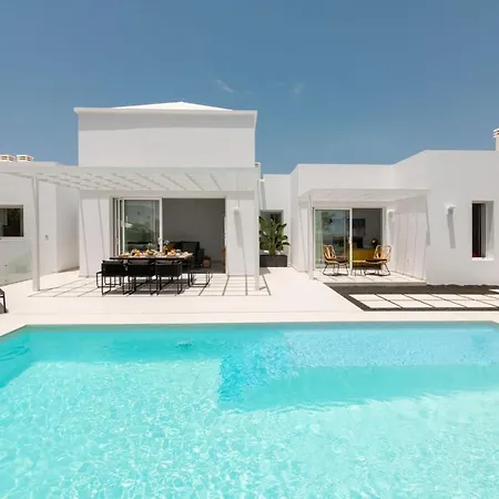 Sunrise By Buenavilla Villa *