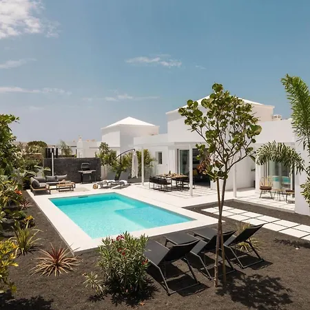 فيلة Sunrise By Buenavilla *