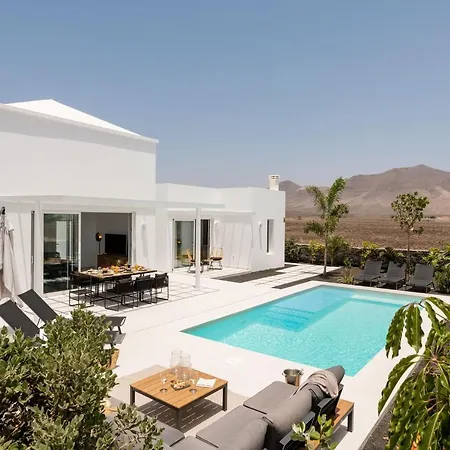 Sunrise By Buenavilla Playa Blanca (Lanzarote)