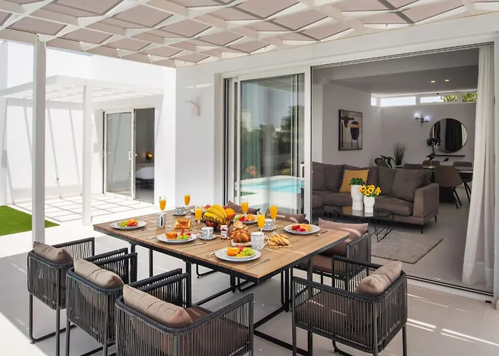 Villa Sunrise By Buenavilla Playa Blanca