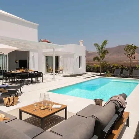 Sunrise By Buenavilla Playa Blanca