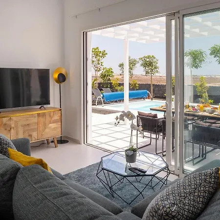 Sunrise By Buenavilla * Playa Blanca